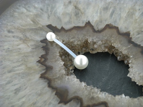 Biegsames bauchnabelpiercing - biegsames,