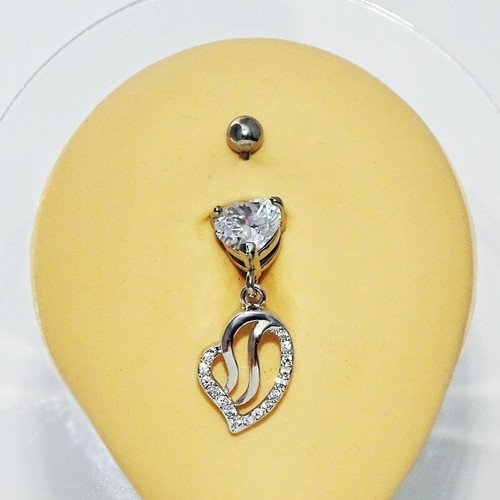 Bauchnabelpiercing